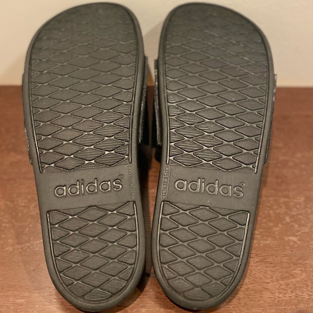 Adidas, Sz M8/W9, Black, Adilette Comfort Slides - EUC - Picture 4 of 9